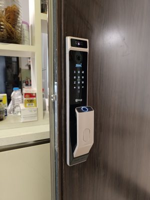 Khóa cửa vân tay Fuji FS-A700 FACE ID