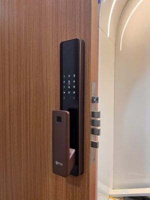 Khóa cửa thông minh chung cư Xuân Mai Sparks Tower-Fuji FS-A800E